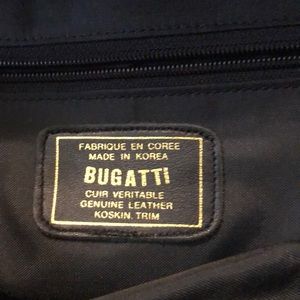 Beautiful Bugatti leather handbag for men and women